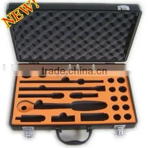 Aluminum Tool Case thumbnail-1