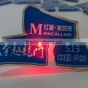 Flashing Light Pin Badges for Cheap Plastic Material thumbnail-1