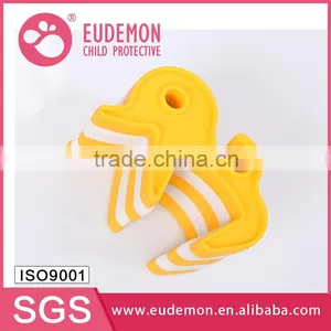 Baby Safety Door Slam Prevention Guard thumbnail-6