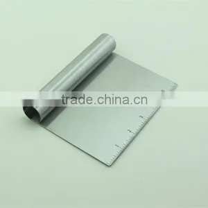 Stainless Steel Multipurpose Scraper Manual Bread Dough Cutter thumbnail-5