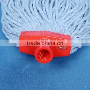 Wooden Handle Cotton Mop thumbnail-3