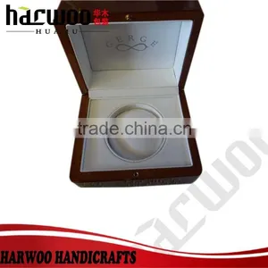 Beautiful Wooden Single Watch Packaging,brown Wooden Watch Packaging Case,luxury Glossy Wooden Watch Box thumbnail-3