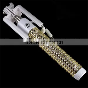 2016 High Profit Margin Products Monopod Factory Supply Cable Take Pole Bling Bling Rhinestone Diamond Selfie Stick thumbnail-1