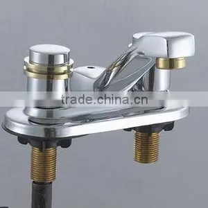 Kitchen Faucet thumbnail-1
