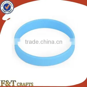 Cheap American Country Flag Personalized Lovers Luminous Silicone Bracelet for Couple thumbnail-3