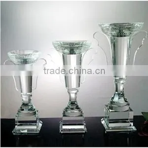 Elegant New Design Clear Crystal Trophy Cup With Handle for Customized Logo Engraved thumbnail-1
