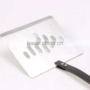 3pcs Wooden Handle Barbecue Spatulas thumbnail-4
