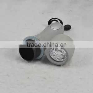 3 LED Rubber Flashlight thumbnail-6