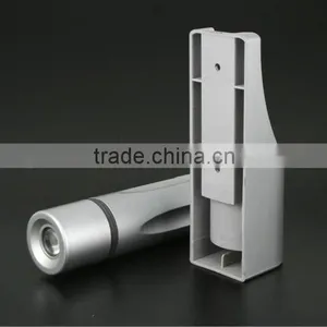 New Arrival LED Torch Flashlight thumbnail-1