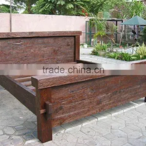HANDICRAFT WOODEN BED thumbnail-1