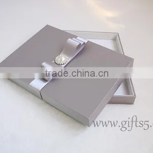 Luxury Wedding Invitation Boxes With Pearl Ribbon thumbnail-3