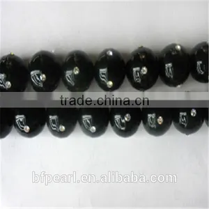 Cheap Price of 8mm Black Shell Pearls Beads With 4 Crystal Beads for Sale thumbnail-1
