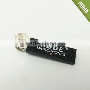 Directly Factory Provide Eco-friendly Silicone Zip Puller thumbnail-3