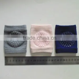 Baby Knitted Cotton Knee Pads thumbnail-1