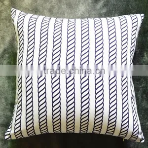 China Printing Round Custom Wholesale Decorative Pillow Covers thumbnail-4