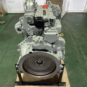 Motor de cuatro tiempos de refrigeración por agua Deutz BF4M2012C de alta calidad, generador de refrigeración por agua original con una nueva bomba eléctrica thumbnail-6