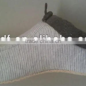Stripe Design Indoor Slipper thumbnail-1