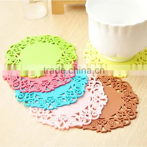 Hollow Out Creative Dining Table Mat Silicone Cup Mat thumbnail-1