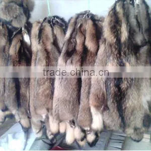 100% Natural Genuine Raccoon Fur Skin for Garment thumbnail-4