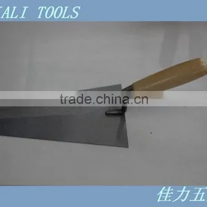 Bricklaying Trowel With Wooden Handle / Carbon Steel Blade Construction Tools thumbnail-3