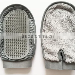Shiny Coats Cat Brush A Pet Grooming Mitt to Defur Hair and Massage Your Cat and Dog Wet/Dry Glove thumbnail-1