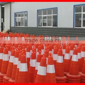 Usage Widely PE Traffic Cones thumbnail-1