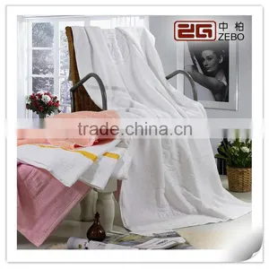 High Quality Star Hotel Used Luxury Cotton 16S Jacquard Bath Towel thumbnail-1