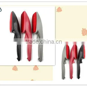 Sticky Wool Brush/Suit Brush thumbnail-1