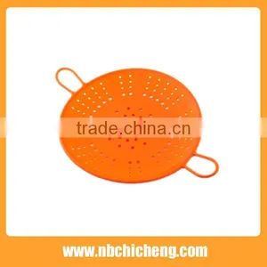 Silicone Kitchen Draining Storage Basket Water-clock Basket Drain Fruits Basket thumbnail-1