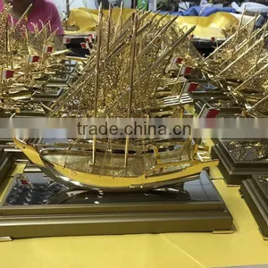 2017 NEW Style High Quality Beautiful Real Gold Plated Dhow With Bahrain Gift thumbnail-2