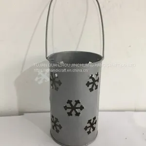 Metal Garden Planter thumbnail-1