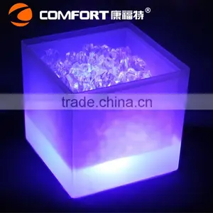 Cube Plastic Wine Cooler thumbnail-5