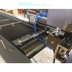 Fully Automatic Screen Printing UV Curing Machine With Robot Arm thumbnail-4