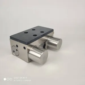 35 Normally Closed Rail Lock With Mounting Plate, Domestic Numax Ventilated Clamping Type Brake Mcps35an thumbnail-2