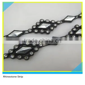 Diamante Plastic Strip Sew on Fancy Black Plastic Mix Crystal 10 Yards 1 Card thumbnail-4