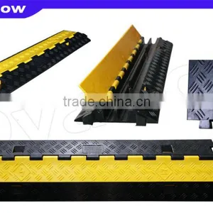 Pvc and Rubber 2 Channel Cable Cross Made in China 5 Channel PU Cable Cross Stage Cable Protector thumbnail-2