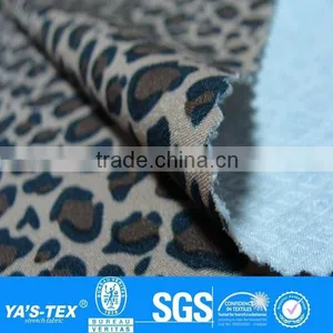 Small Leopard Print Jacquard Weave Polyester Spandex Waterproof Fabric Wholesale For Moutaineering thumbnail-1