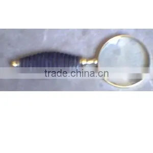 Magnifying Glass 2028 thumbnail-1