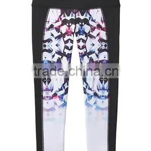 OEM Custom Made Dry Fi Brazilian Yoga Pants Fitness Capris thumbnail-4