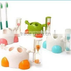 Dental Toys Hourglass Toothbrush Holders thumbnail-1