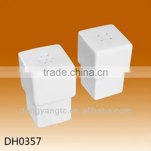 Factory Direct Wholesale Customized Logo Salt Pepper Set Ceramic thumbnail-1
