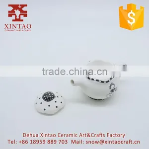 Dehua Factory Supply Cheap Egg Shape Ceramic Glazed Tea Pot thumbnail-2