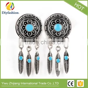 Bohemia Retro Feathers Long Tassel Stainless Steel Ear Plug thumbnail-4