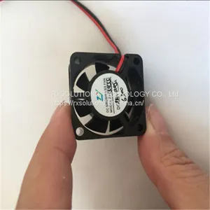 30x30x15mm Brushless Sleeve Bearing DC Cooling Blade Fan thumbnail-3
