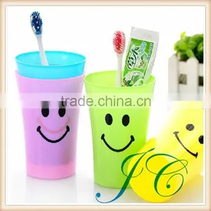 Hot Sale New Design Smill Face Plastic Gargle Cup With Cheaper Wholesale thumbnail-1