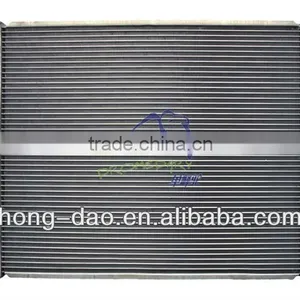 All Aluminum Radiator for BMW 7 SERIES E66 MT O.E. 17117519209 thumbnail-1