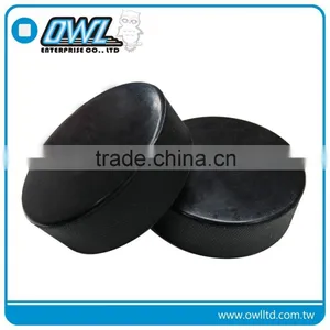 Hockey Puck thumbnail-1