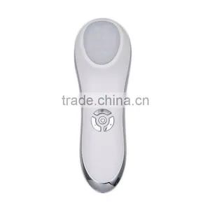 Mini Portable Red Blue Green Light Acne Treatment thumbnail-1