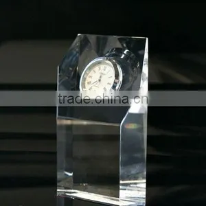 Crystal Pyramid Clock for Gift thumbnail-1