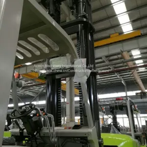 3.5 Tons Four Wheel Electric Forklift thumbnail-3